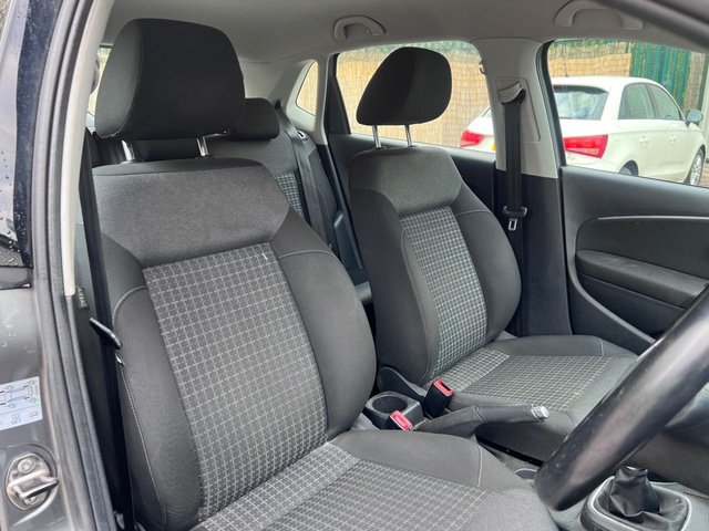 2015 VOLKSWAGEN POLO - Photo 12