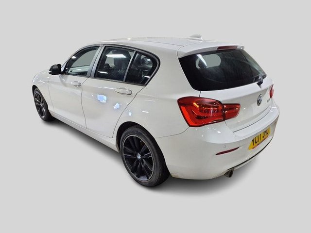 2017 BMW 1 SERIES - Photo 3