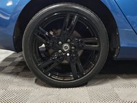 USED 2017 67 VOLVO V40 1.5 T3 R-Design Pro Hatchback 5dr Petrol Auto Euro 6 (s/s) (152 ps) 
