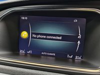 USED 2017 67 VOLVO V40 1.5 T3 R-Design Pro Hatchback 5dr Petrol Auto Euro 6 (s/s) (152 ps) 
