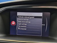 USED 2017 67 VOLVO V40 1.5 T3 R-Design Pro Hatchback 5dr Petrol Auto Euro 6 (s/s) (152 ps) 