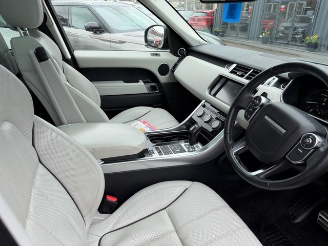 2016 Land Rover RANGE ROVER SPORT - Photo 9