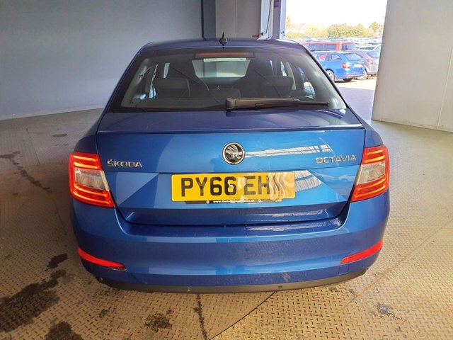 2016 SKODA OCTAVIA - Photo 5