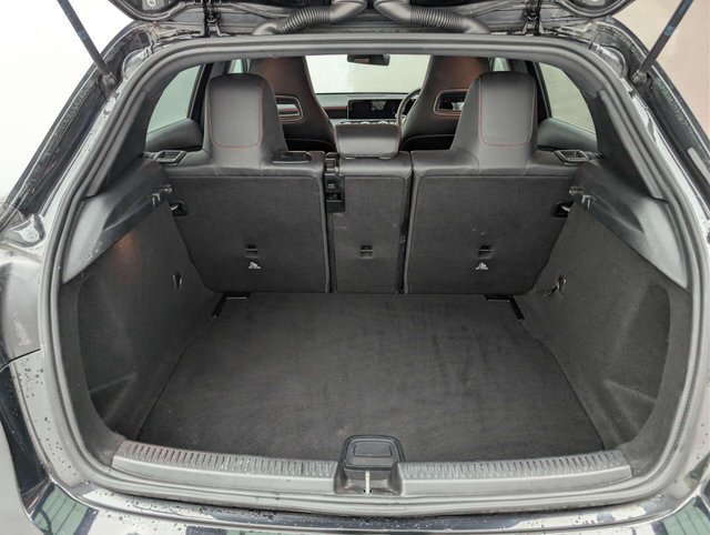 USED 2020 70 MERCEDES-BENZ A-CLASS 1.3 A 180 AMG Line Exeutive Auto 5dr CLICK & COLLECT/ HOME DELIVERY