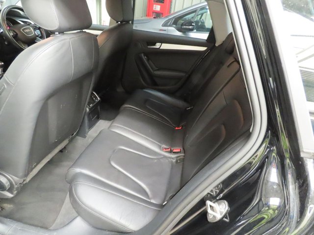 2015 AUDI A4 AVANT - Photo 7