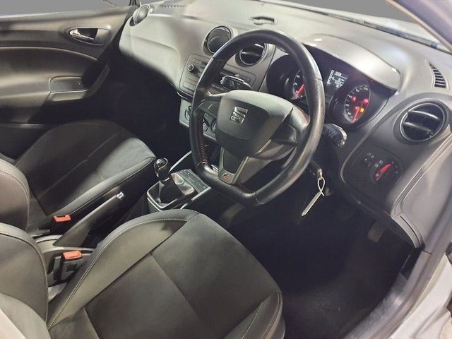 2015 SEAT IBIZA - Photo 8