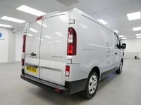 USED 2023 23 RENAULT TRAFIC SL28 2.0 BLUEDCI 130 BHP SWB BUSINESS PLUS + JUST 1000 MILES ! | CARPLAY | AIR CON