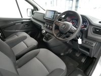 USED 2023 23 RENAULT TRAFIC SL28 2.0 BLUEDCI 130 BHP SWB BUSINESS PLUS + JUST 1000 MILES ! | CARPLAY | AIR CON