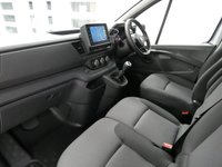 USED 2023 23 RENAULT TRAFIC SL28 2.0 BLUEDCI 130 BHP SWB BUSINESS PLUS + JUST 1000 MILES ! | CARPLAY | AIR CON