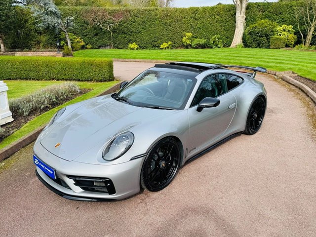 View our PORSCHE 911