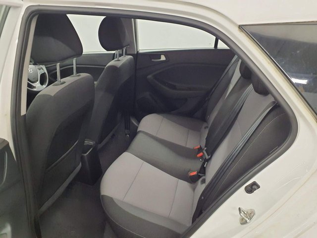 2017 HYUNDAI I20 - Photo 10