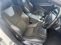 USED 2016 16 VOLVO V60 2.0 D3 R-Design Nav Estate 5dr Diesel Manual Euro 6 (s/s) (150 ps) HEATED SEATS + R DESIGN SPORT SEATS + LOVELY CAR