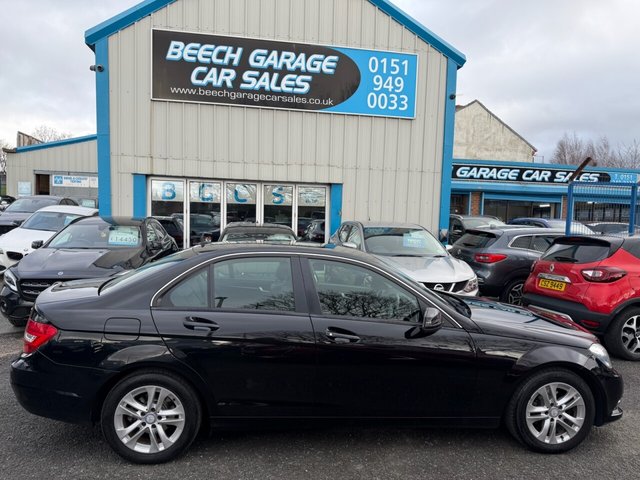 2012 Mercedes-Benz C CLASS - Photo 2