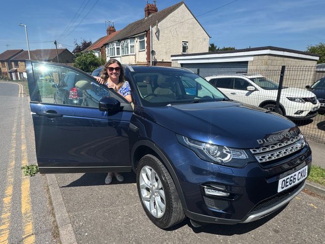 2016 66 Land Rover Discovery Sport 2.0 TD4 HSE SUV 5dr Diesel Auto 4WD Euro 6 (s/s) (180 ps)