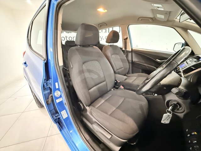 2017 HYUNDAI IX20 - Photo 12