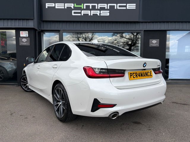 View our BMW 3 SERIES