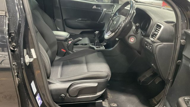 2021 KIA SPORTAGE - Photo 7