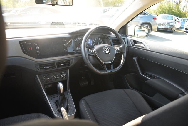 2020 VOLKSWAGEN POLO - Photo 2