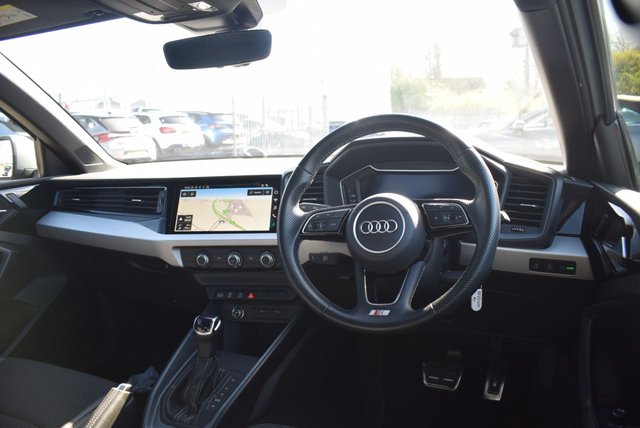2023 AUDI A1 - Photo 3