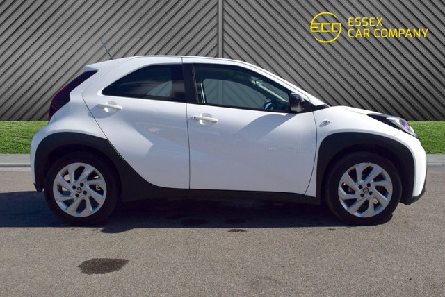 2022 TOYOTA AYGO X - Photo 7