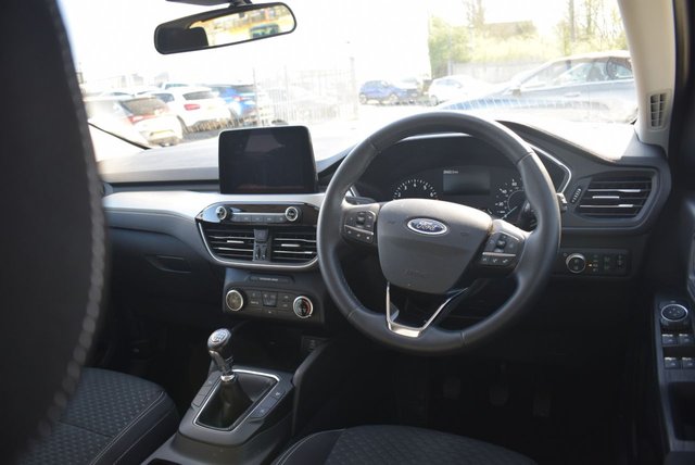 2022 FORD KUGA - Photo 3