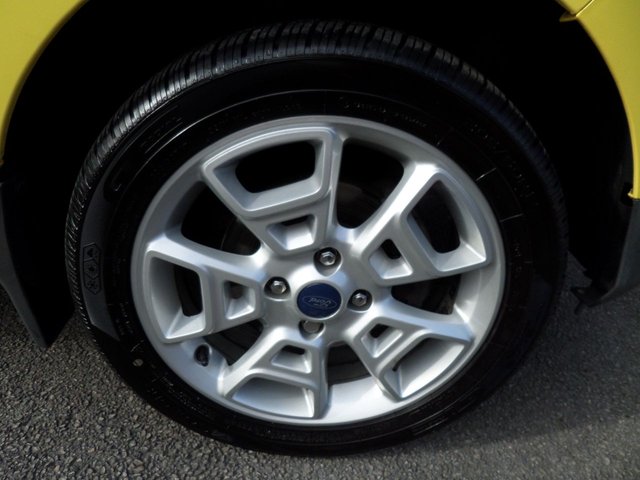 2016 FORD ECOSPORT - Photo 8