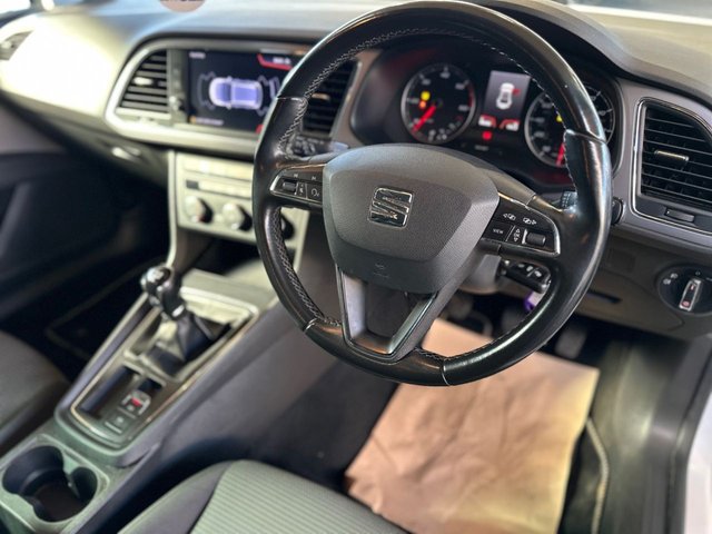 2019 SEAT LEON - Photo 4