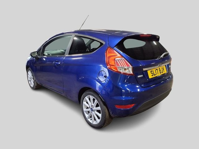 2017 FORD FIESTA - Photo 8