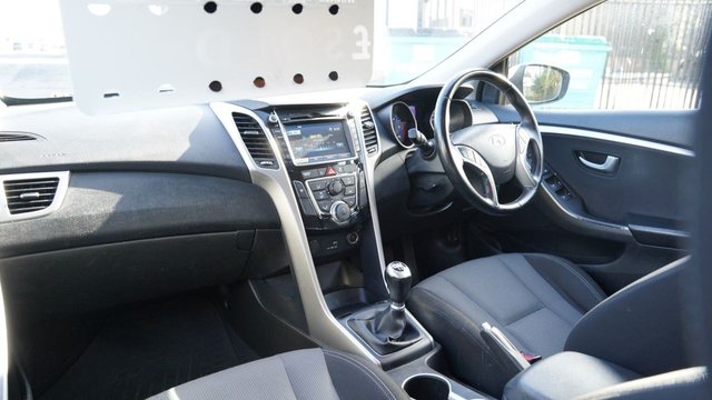 View our HYUNDAI I30