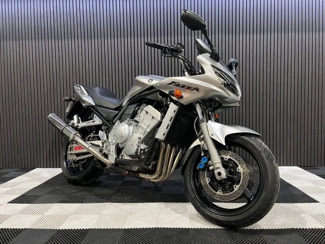 View our YAMAHA FZS1000