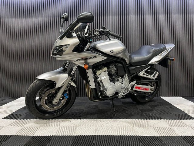 View our YAMAHA FZS1000