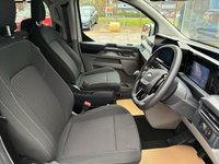 USED 2024 24 FORD TOURNEO CUSTOM 2.0 320 EcoBlue Zetec Minibus Double Cab 5dr Diesel Manual L2 Euro 6 (s/s) (136 ps) 