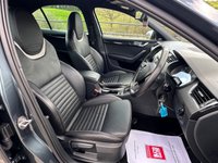 USED 2015 65 SKODA OCTAVIA 2.0 TFSI vRS Hatchback 5dr Petrol DSG Euro 6 (s/s) (SNav) (220 ps) *** HEATED LEATHER, 2 KEYS, DSG *** FINANCE AVAILABLE FROM 9.9% APR ***