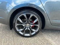 USED 2015 65 SKODA OCTAVIA 2.0 TFSI vRS Hatchback 5dr Petrol DSG Euro 6 (s/s) (SNav) (220 ps) *** HEATED LEATHER, 2 KEYS, DSG *** FINANCE AVAILABLE FROM 9.9% APR ***