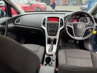 USED 2015 15 VAUXHALL ASTRA 1.6 16v SRi Hatchback 5dr Petrol Auto Euro 5 (115 ps) 