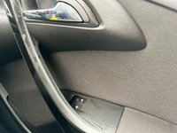 USED 2015 15 VAUXHALL ASTRA 1.6 16v SRi Hatchback 5dr Petrol Auto Euro 5 (115 ps) 