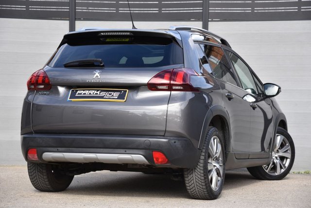 2019 PEUGEOT 2008 - Photo 10