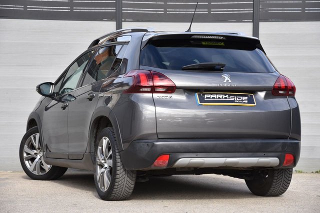2019 PEUGEOT 2008 - Photo 3