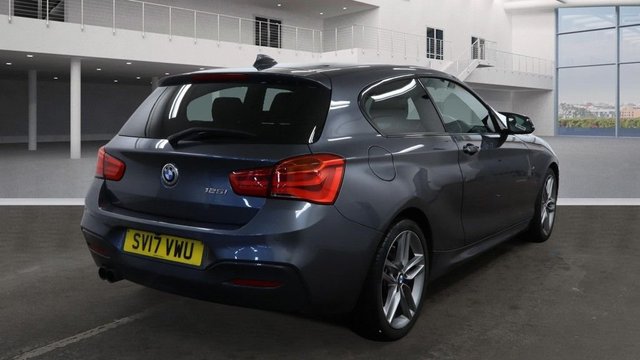 2017 BMW 1 SERIES - Photo 5