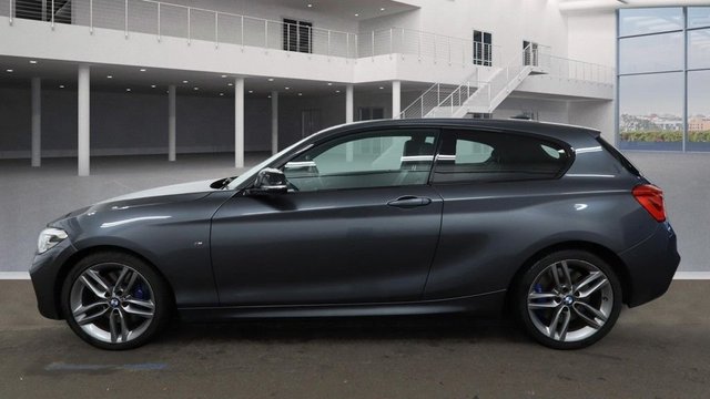 2017 BMW 1 SERIES - Photo 7