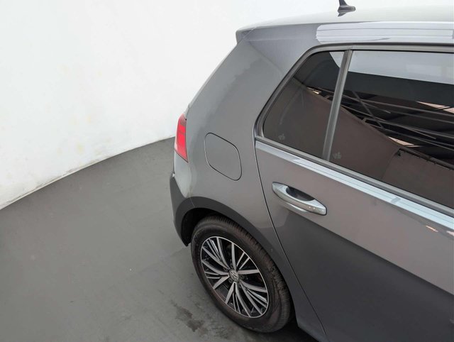 USED 2018 18 VOLKSWAGEN GOLF 1.4 Golf SE Nav TSi BlueMotion Technology Semi-Auto 5dr CLICK & COLLECT/ HOME DELIVERY