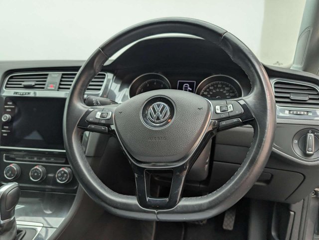 USED 2018 18 VOLKSWAGEN GOLF 1.4 Golf SE Nav TSi BlueMotion Technology Semi-Auto 5dr CLICK & COLLECT/ HOME DELIVERY