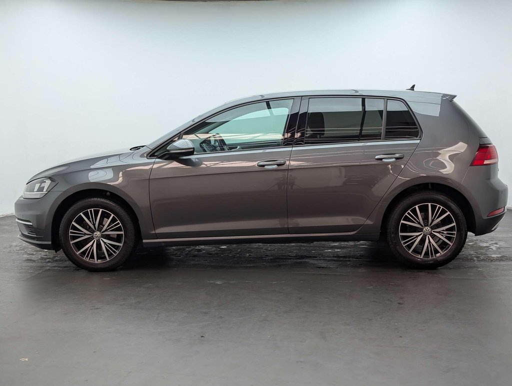Used 2018 18 VOLKSWAGEN GOLF 1.4 Golf SE Nav TSi BlueMotion Technology Semi-Auto 5dr CLICK & COLLECT/ HOME DELIVERY