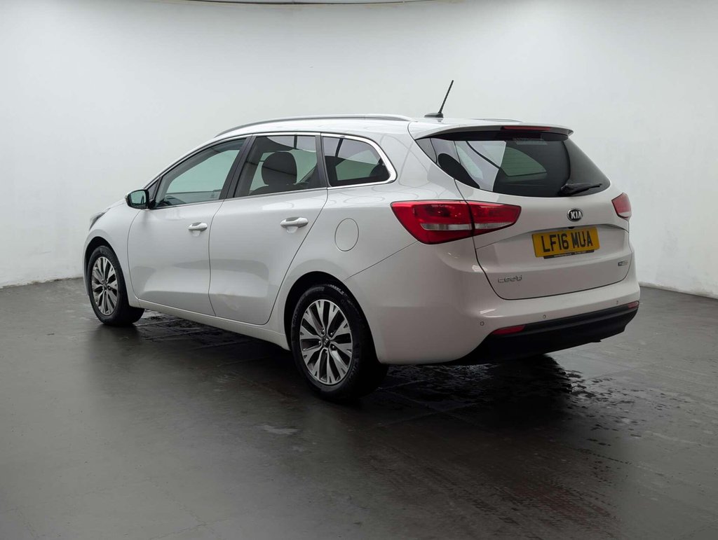 Used 2016 16 KIA CEED 1.6 Ceed 3 ISG CRDi Semi-Auto 5dr CLICK & COLLECT/ HOME DELIVERY