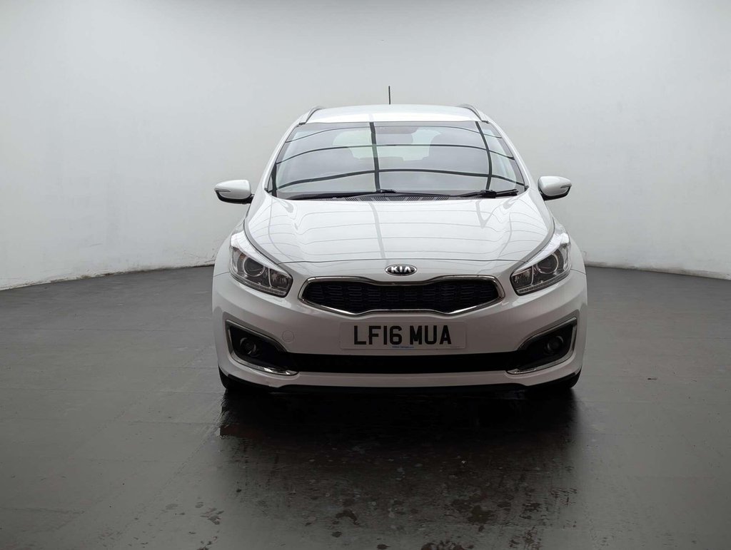 Used 2016 16 KIA CEED 1.6 Ceed 3 ISG CRDi Semi-Auto 5dr CLICK & COLLECT/ HOME DELIVERY