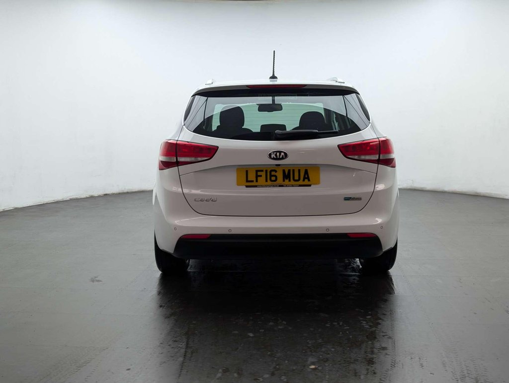 Used 2016 16 KIA CEED 1.6 Ceed 3 ISG CRDi Semi-Auto 5dr CLICK & COLLECT/ HOME DELIVERY