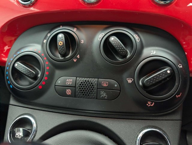 USED 2020 20 FIAT 500 1.2 500 Lounge 3dr CLICK & COLLECT/ HOME DELIVERY