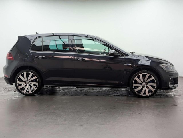 USED 2018 18 VOLKSWAGEN GOLF 1.4 Golf GTE Advance Semi-Auto 5dr CLICK & COLLECT/ HOME DELIVERY