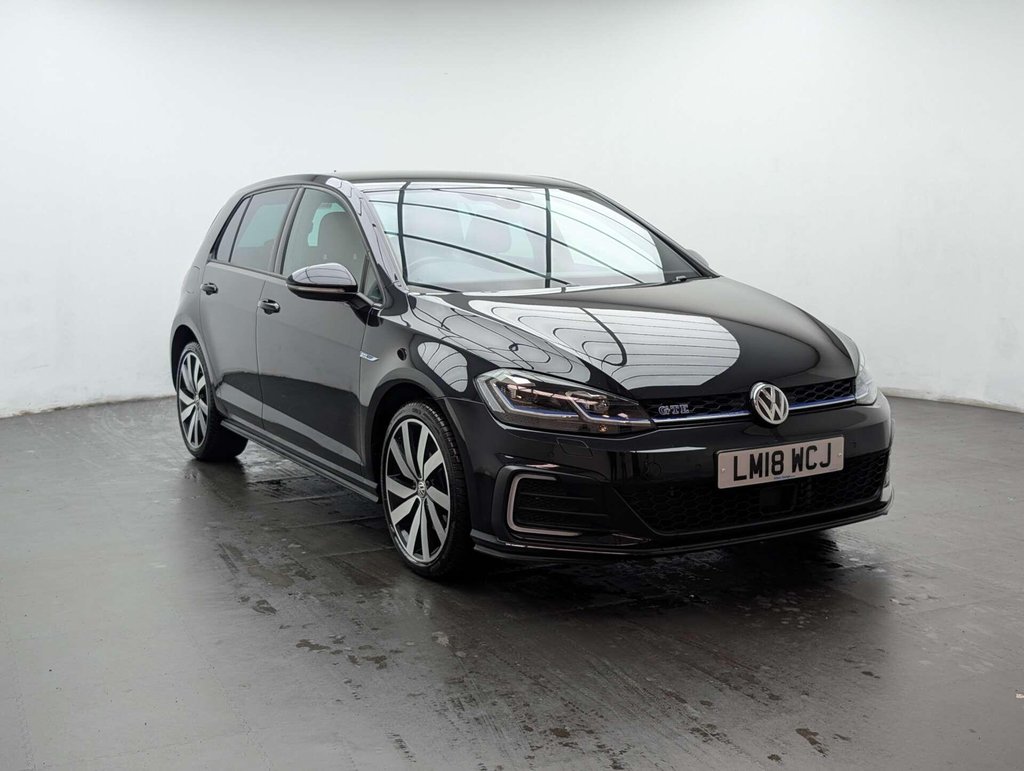 Used 2018 18 VOLKSWAGEN GOLF 1.4 Golf GTE Advance Semi-Auto 5dr CLICK & COLLECT/ HOME DELIVERY