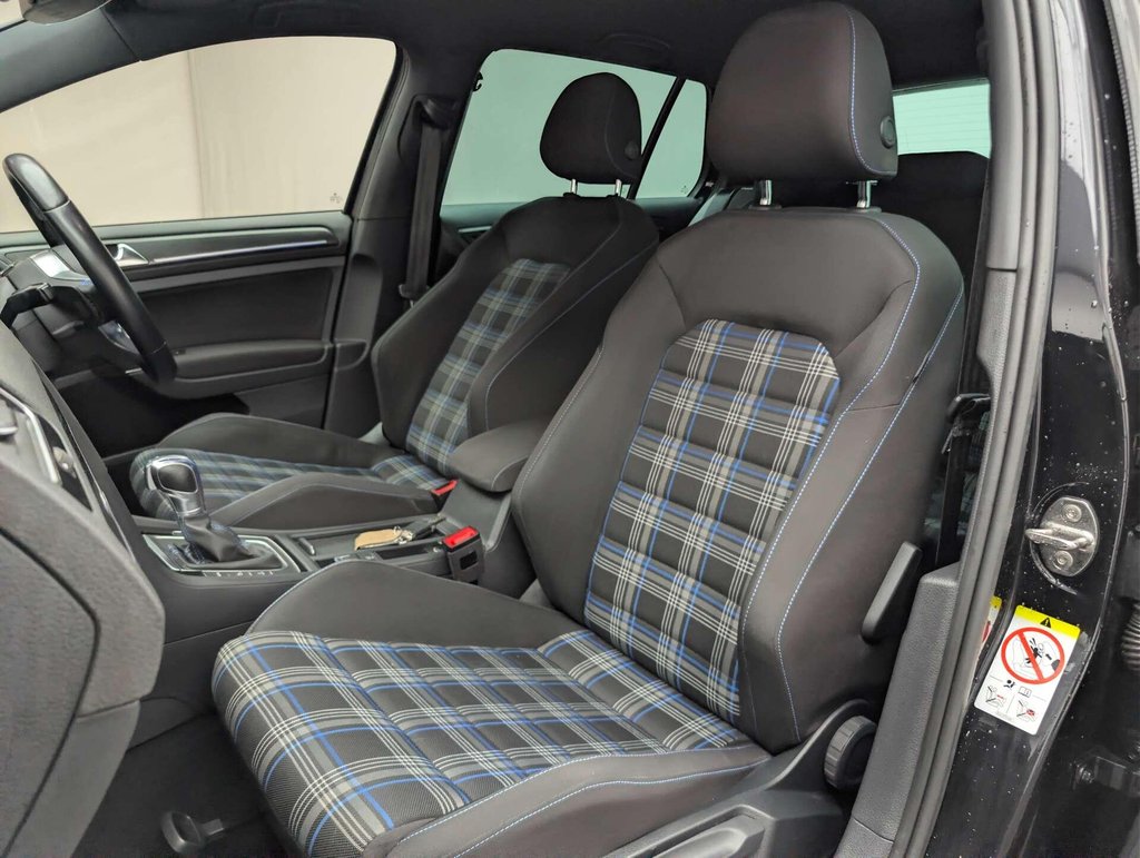 Used 2018 18 VOLKSWAGEN GOLF 1.4 Golf GTE Advance Semi-Auto 5dr CLICK & COLLECT/ HOME DELIVERY